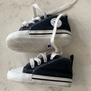 Converse crib shoe - size 3